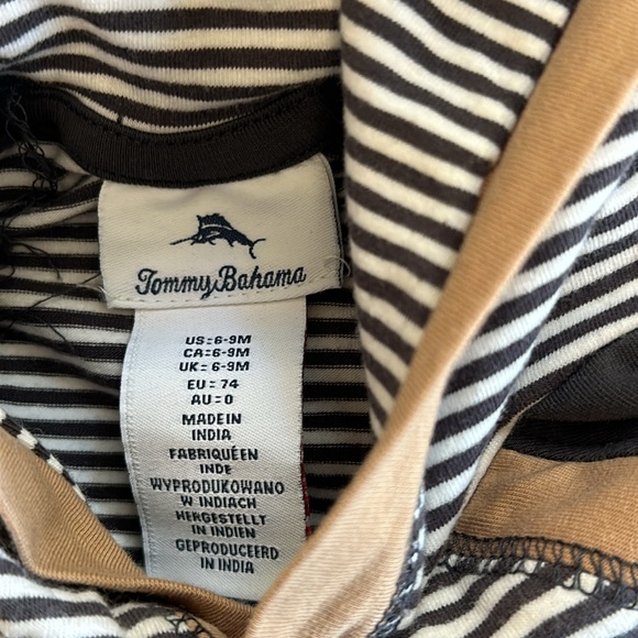 Tommy Bahama - Pullover hoodie - Size 6-9 months BUNDLE AND SAVE - Picture 2 of 5